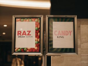RAZ Dream vs Candy King Taste Vape flavor comparison RAZ Dream Edition vs Candy King