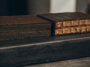 Violet vs Hard Apple Grape apple vape tastes